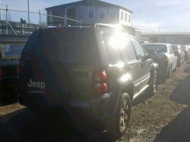 1J4GL58K55W689167 - 2005 JEEP LIBERTY LI BLACK photo 4