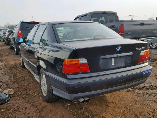 WBACB3310PFE14657 - 1993 BMW 325 I BLACK photo 3