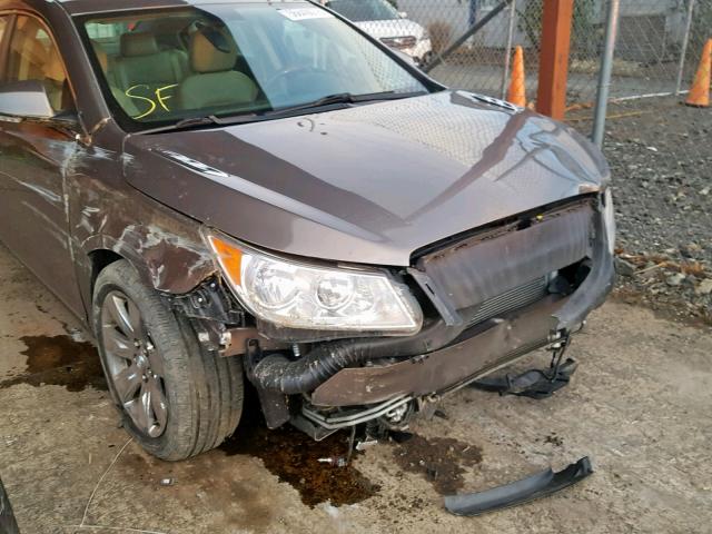 1G4GG5E35CF305842 - 2012 BUICK LACROSSE P BEIGE photo 9