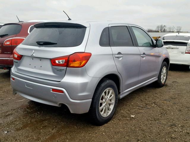 JA4AP3AU9BZ008710 - 2011 MITSUBISHI OUTLANDER SILVER photo 4