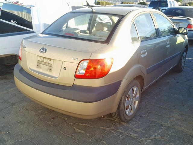 KNADE123076269040 - 2007 KIA RIO BASE GOLD photo 4