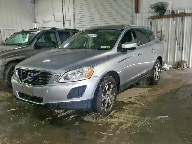 YV4902DZ6C2345874 - 2012 VOLVO XC60 T6 SILVER photo 2