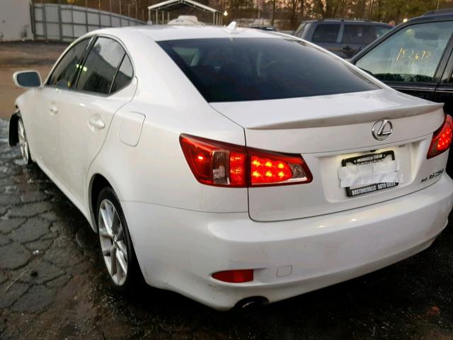 JTHCF5C24C5060696 - 2012 LEXUS IS 250 WHITE photo 3