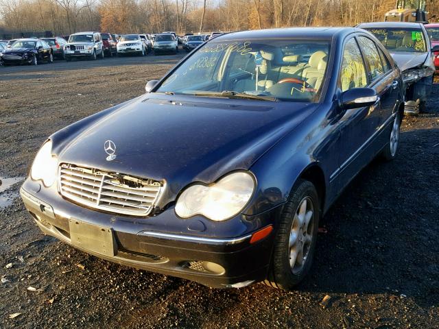 WDBRF61J72F275671 - 2002 MERCEDES-BENZ C 240 BLUE photo 2