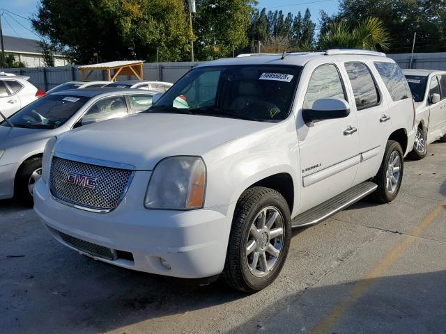 1GKFK63888J191881 - 2008 GMC YUKON DENA WHITE photo 2