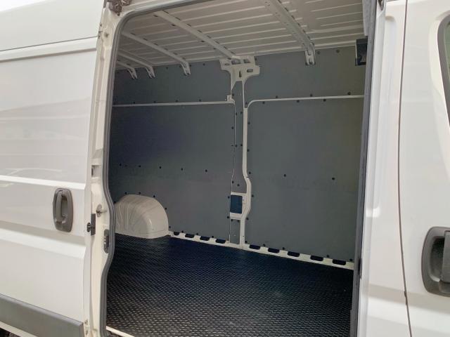 3C6TRVDG9FE512385 - 2015 RAM PROMASTER 白色 照片 6