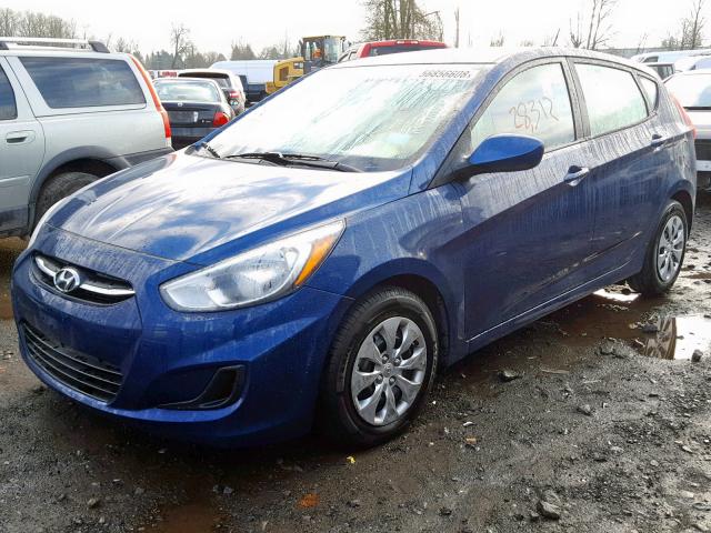 KMHCT5AE1HU346862 - 2017 HYUNDAI ACCENT SE BLUE photo 2