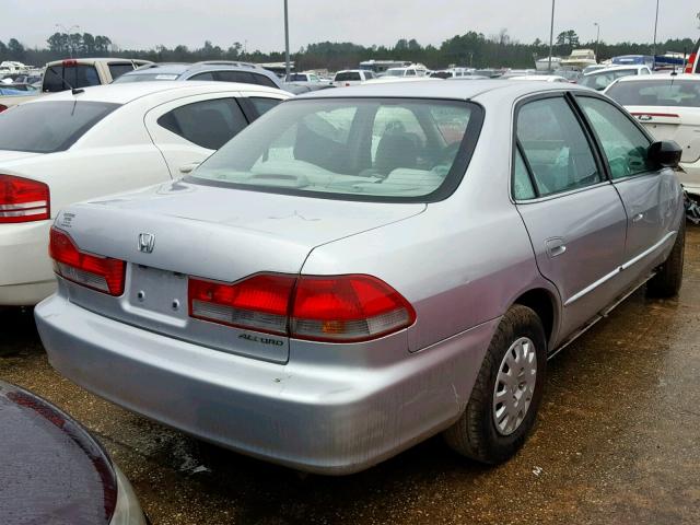 1HGCF866X2A130579 - 2002 HONDA ACCORD VAL SILVER photo 4