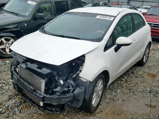 KNADN5A34D6212943 - 2013 KIA RIO EX WHITE photo 2