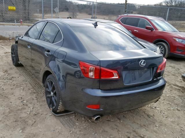 JTHCF5C20B5050228 - 2011 LEXUS IS 250 BLACK photo 3