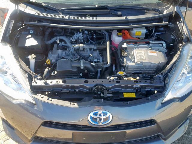 JTDKDTB33E1075864 - 2014 TOYOTA PRIUS C GRAY photo 7