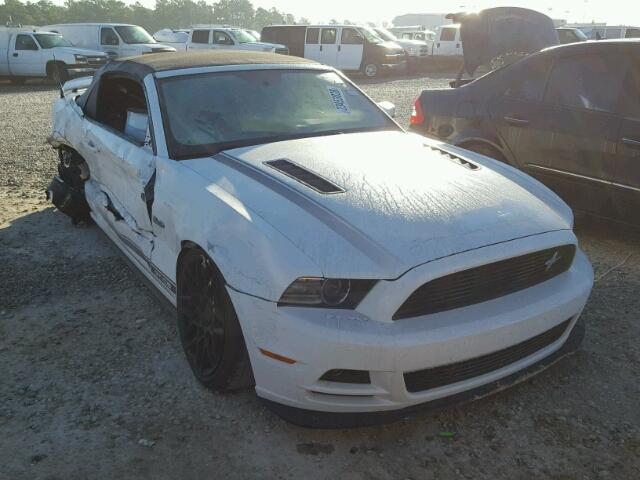 1ZVBP8FF0E5320117 - 2014 FORD MUSTANG GT WHITE photo 1