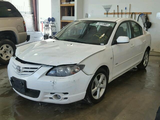 JM1BK323861420264 - 2006 MAZDA 3 S WHITE photo 2