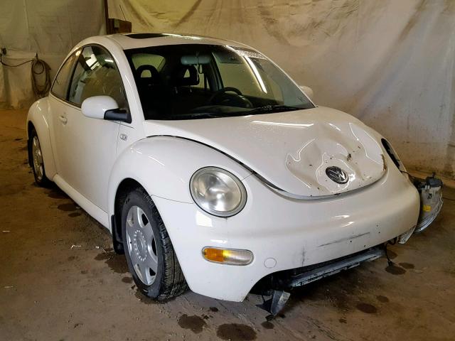 3VWCP21C21M480258 - 2001 VOLKSWAGEN NEW BEETLE WHITE photo 1