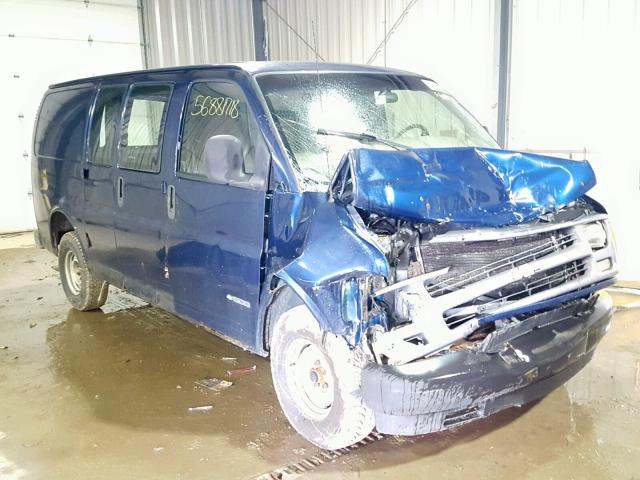 1GCEG15WX21130224 - 2002 CHEVROLET EXPRESS G1 BLUE photo 1