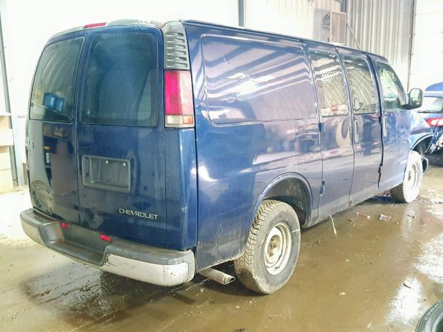 1GCEG15WX21130224 - 2002 CHEVROLET EXPRESS G1 BLUE photo 4