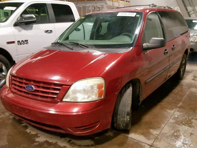 2FMZA51674BB29065 - 2004 FORD FREESTAR S RED photo 2