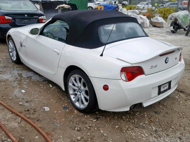 4USBU33547LW71874 - 2007 BMW Z4 3.0 WHITE photo 3