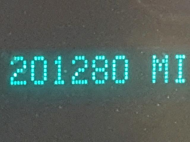 1G1ZC5E04A4101811 - 2010 CHEVROLET MALIBU 1LT BLACK photo 8