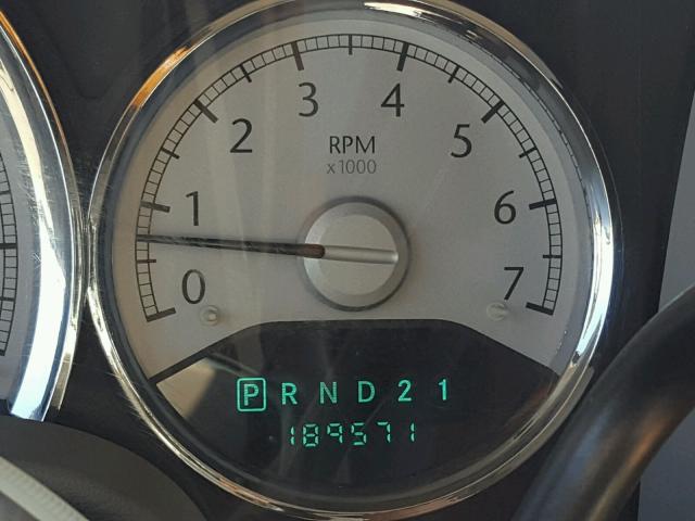 1A8HW582X7F526110 - 2007 CHRYSLER ASPEN LIMI BLUE photo 8