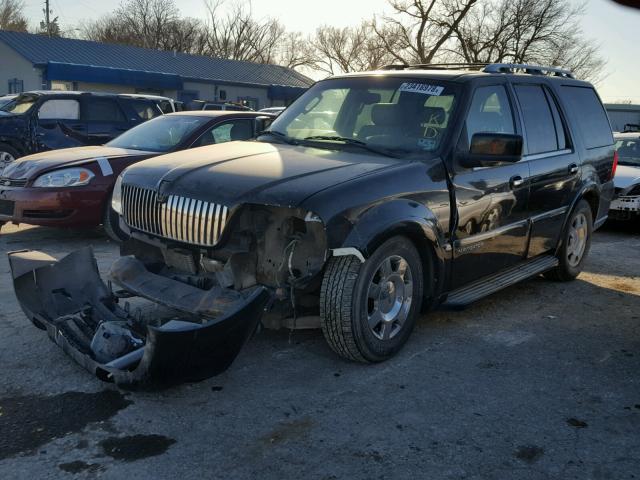 5LMFU28565LJ01763 - 2005 LINCOLN NAVIGATOR Qara foto 2