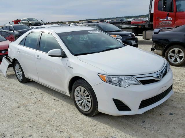 4T1BD1FK2EU134287 - 2014 TOYOTA CAMRY HYBR WHITE photo 1