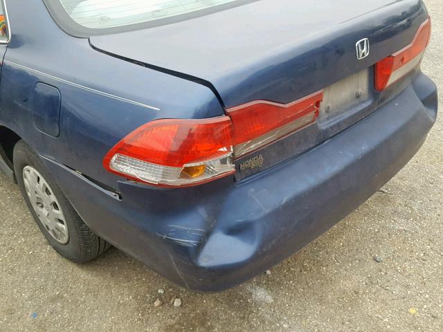 1HGCF86652A103919 - 2002 HONDA ACCORD VAL BLUE photo 9