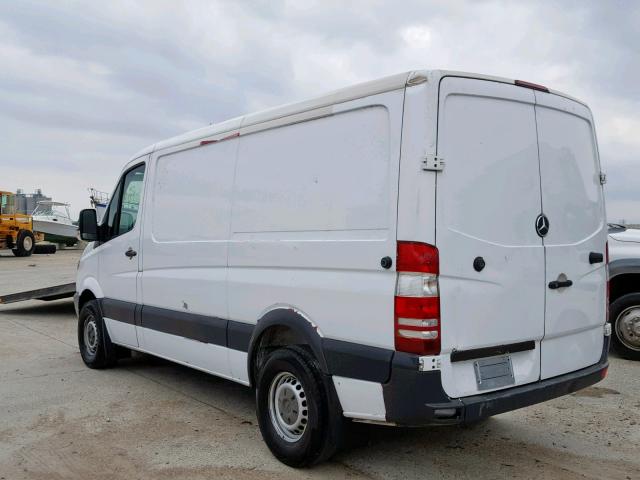 WD3PE7CC7C5653702 - 2012 MERCEDES-BENZ SPRINTER 2 WHITE photo 3