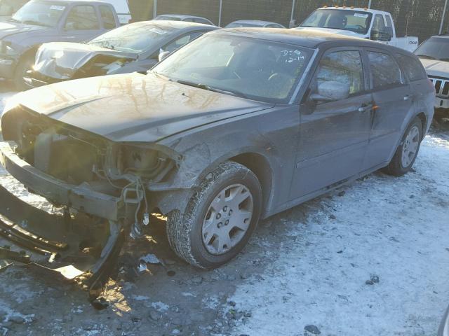 2D4FV47T66H310129 - 2006 DODGE MAGNUM SE GRAY photo 2