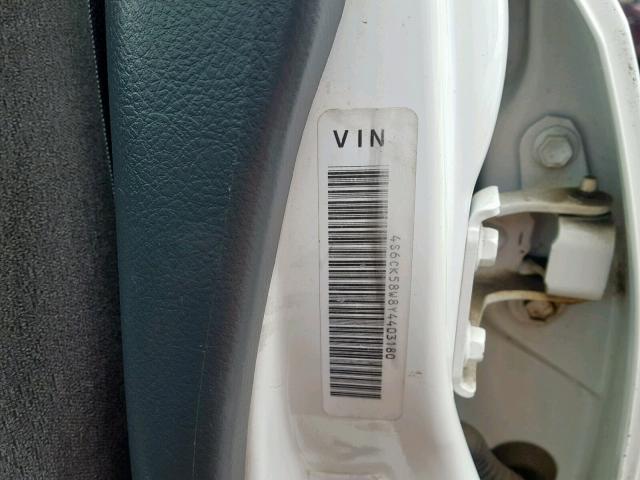 4S6CK58W8Y4403180 - 2000 HONDA PASSPORT E 白色 照片 10