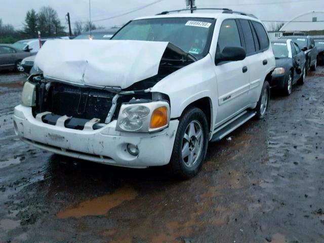 1GKDT13S532111183 - 2003 GMC ENVOY WHITE photo 2