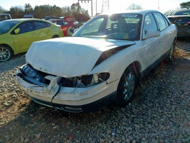 2G4WF551921285193 - 2002 BUICK REGAL GS WHITE photo 2