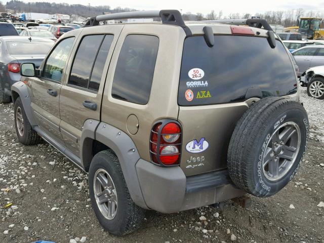 1J4GL38K05W511932 - 2005 JEEP LIBERTY RE TAN photo 3