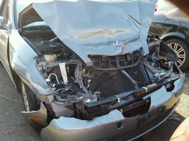 JTHBF30G030115867 - 2003 LEXUS ES 300 SILVER photo 9