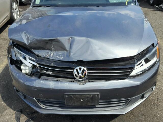 3VWLZ7AJ3BM378748 - 2011 VOLKSWAGEN JETTA SEL CHARCOAL photo 7