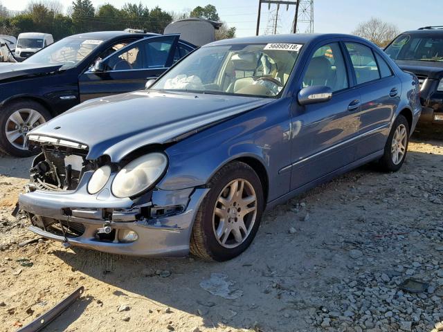 WDBUF26J06A866424 - 2006 MERCEDES-BENZ E 320 CDI BLUE photo 2