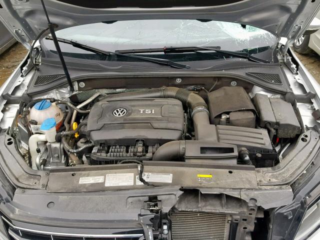 1VWBT7A36GC047816 - 2016 VOLKSWAGEN PASSAT SE SILVER photo 7