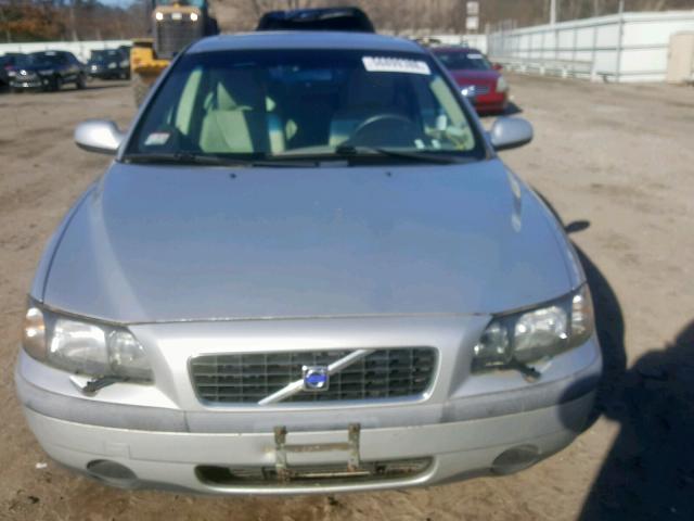 YV1RS61R622194214 - 2002 VOLVO S60 SILVER photo 9