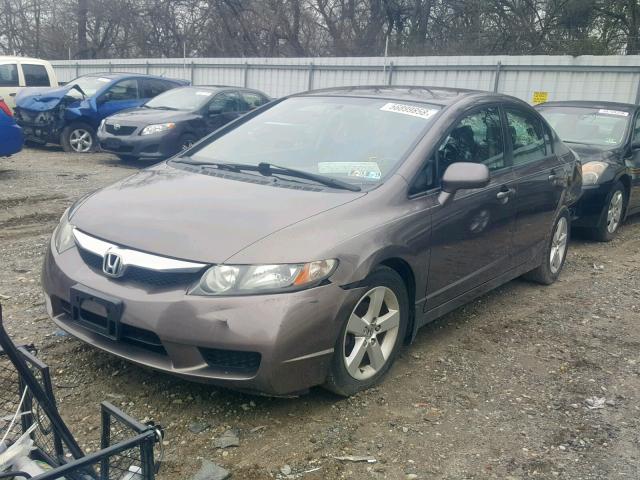 2HGFA1F65AH563228 - 2010 HONDA CIVIC LX-S ნაცრისფერი ფოტო 2