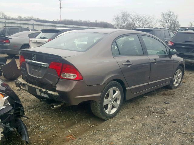 2HGFA1F65AH563228 - 2010 HONDA CIVIC LX-S ნაცრისფერი ფოტო 4