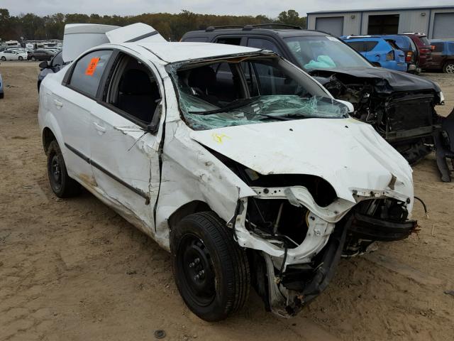 KL1TD5DE7BB258230 - 2011 CHEVROLET AVEO LS WHITE photo 1