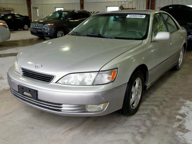 JT8BF28G7X0163984 - 1999 LEXUS ES 300 SILVER photo 2