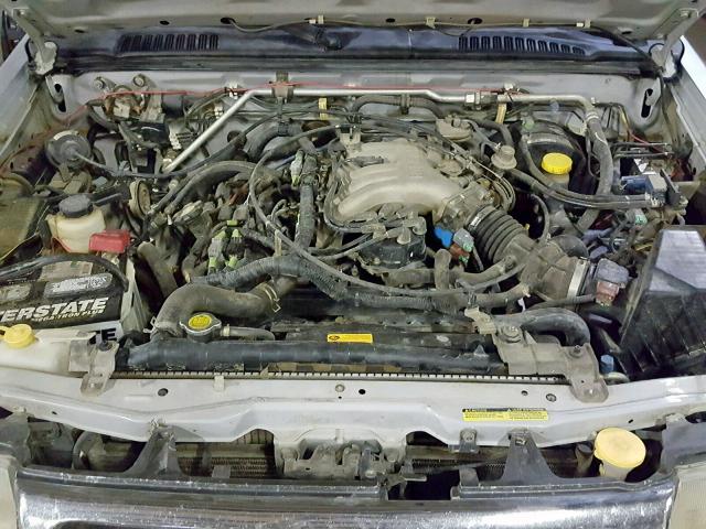 1N6ED27Y8YC307148 - 2000 NISSAN FRONTIER C SILVER photo 7