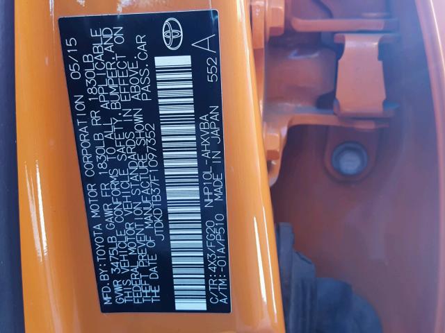 JTDKDTB37F1097352 - 2015 TOYOTA PRIUS C ORANGE photo 10