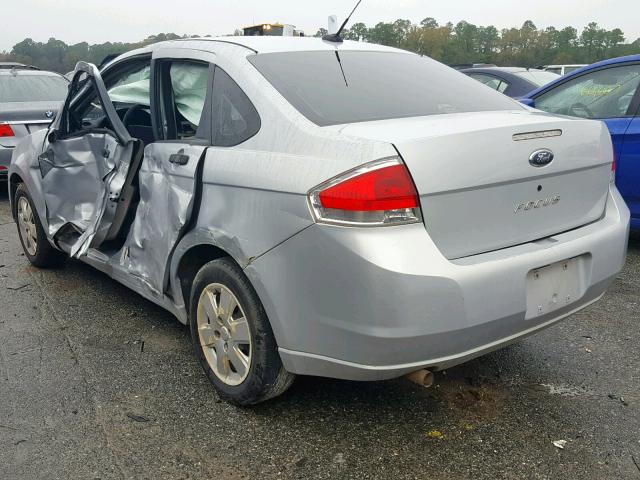 1FAHP34N38W243550 - 2008 FORD FOCUS S/SE SILVER photo 3