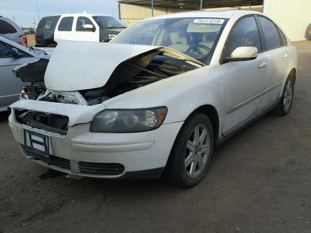 YV1MS382662209964 - 2006 VOLVO S40 2.4I WHITE photo 2