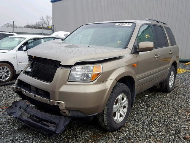 5FNYF28228B025594 - 2008 HONDA PILOT VP GOLD photo 2