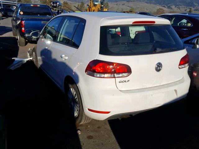 WVWDB7AJ9DW126291 - 2013 VOLKSWAGEN GOLF 白色 照片 3