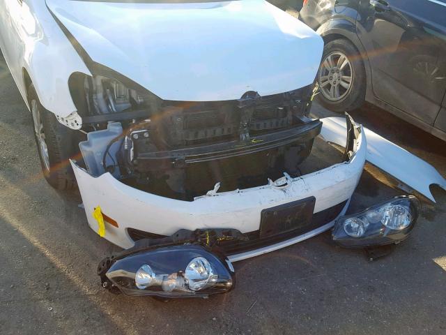 WVWDB7AJ9DW126291 - 2013 VOLKSWAGEN GOLF 白色 照片 9