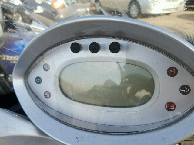 RF884K1908B370603 - 2009 KYMCO USA INC GRAND VIST WHITE photo 8